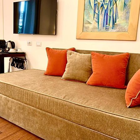 Bed and Breakfast 900 Piazza Del Popolo Roma Exterior foto