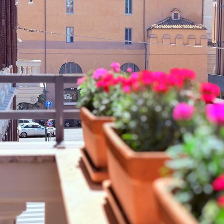 Bed and Breakfast 900 Piazza Del Popolo Roma Exterior foto